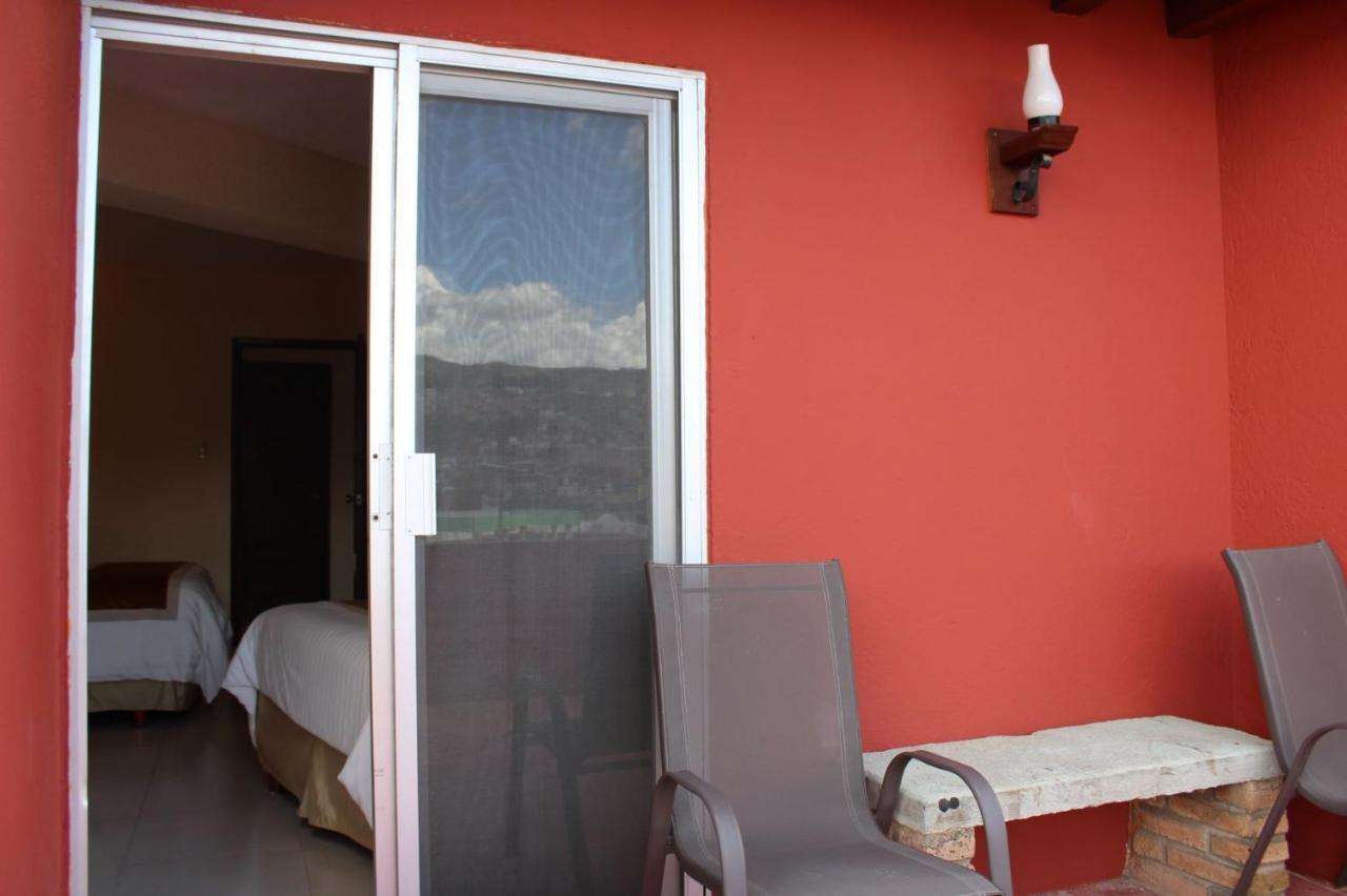 Hotel Insurgente Allende 瓜纳华托 外观 照片